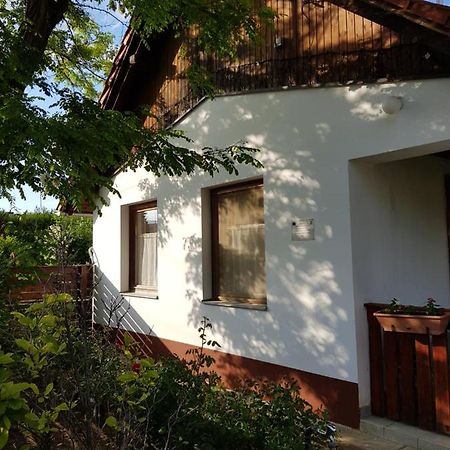 Elo Tisza Vendeghaz Hotel Nagykoru Exterior foto