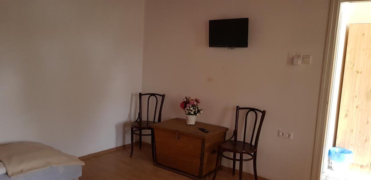 Elo Tisza Vendeghaz Hotel Nagykoru Exterior foto