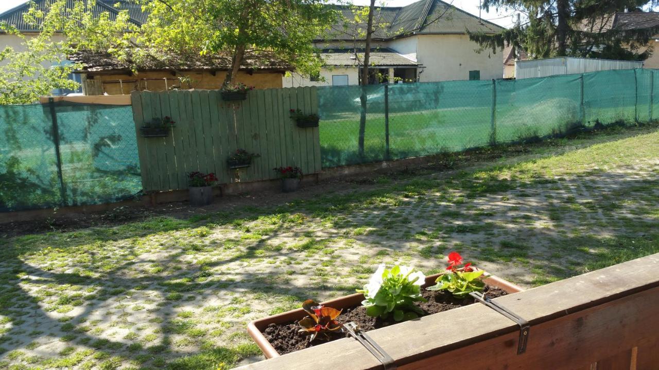 Elo Tisza Vendeghaz Hotel Nagykoru Exterior foto