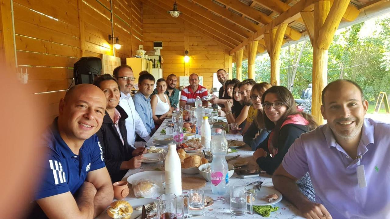 Elo Tisza Vendeghaz Hotel Nagykoru Exterior foto